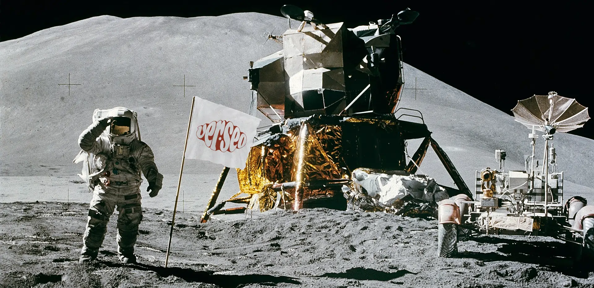 Amerizaje de astronauta en la luna y bandera de Verseo